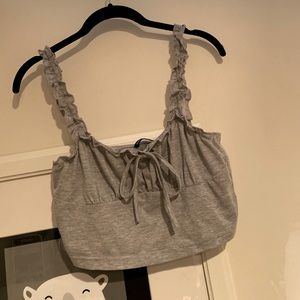 Cropped lettuce cut light grey tank top